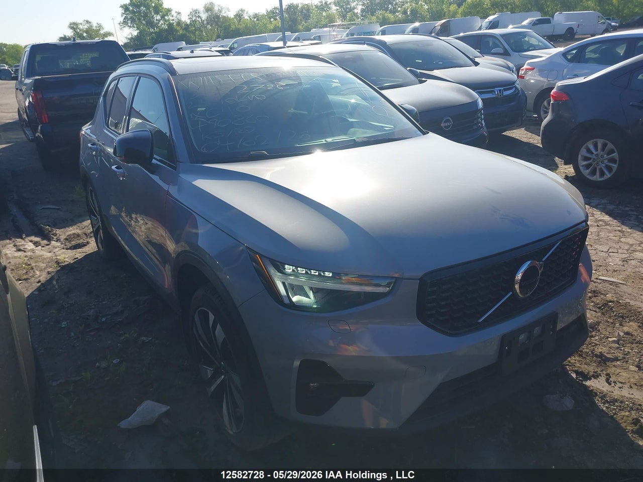 YV4L12UC0S2490860 · 2025 VOLVO XC40 B5 PLUS DARK THEME