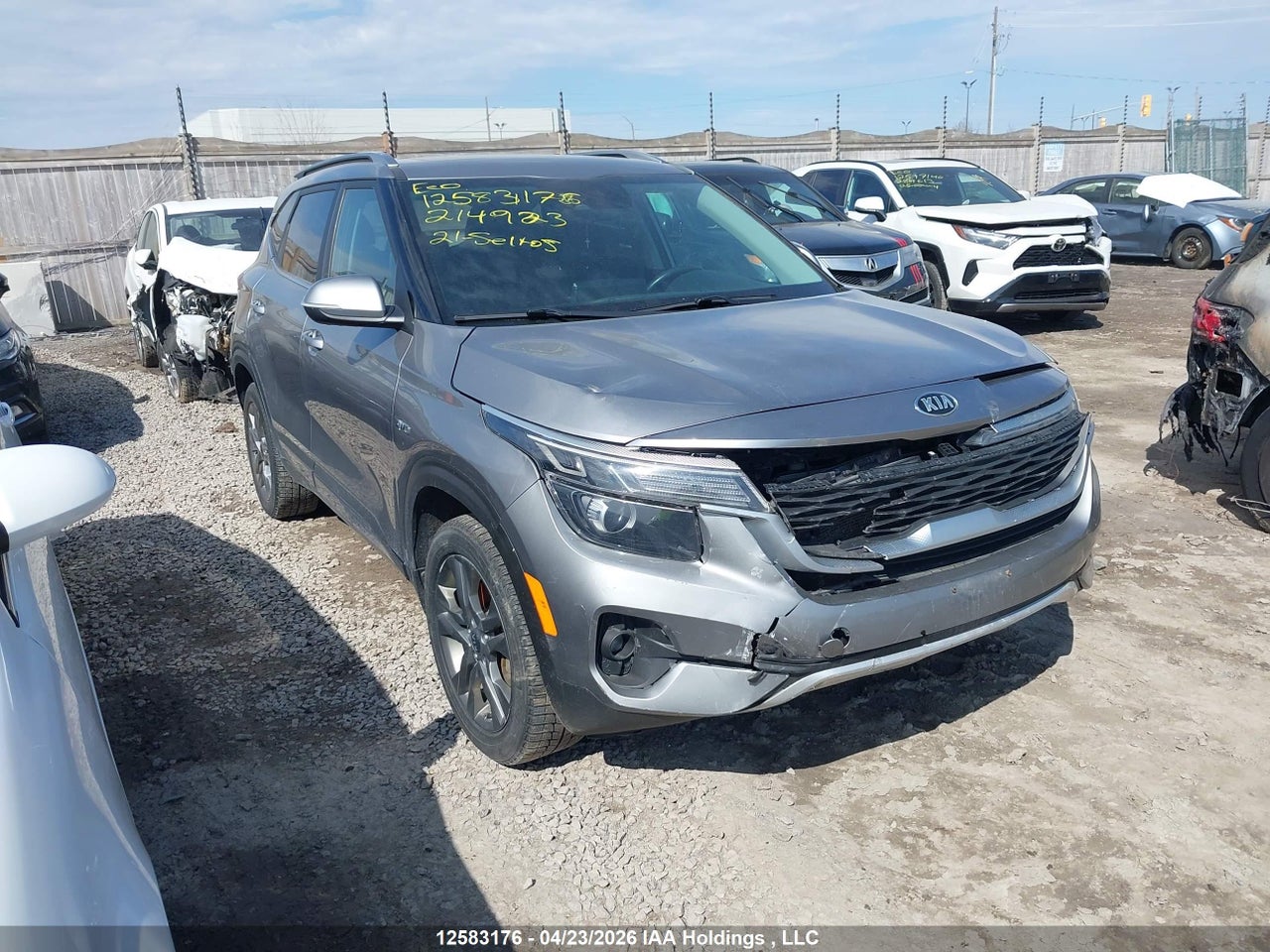 KNDEUCAA9M7214923 · 2021 KIA SELTOS EX