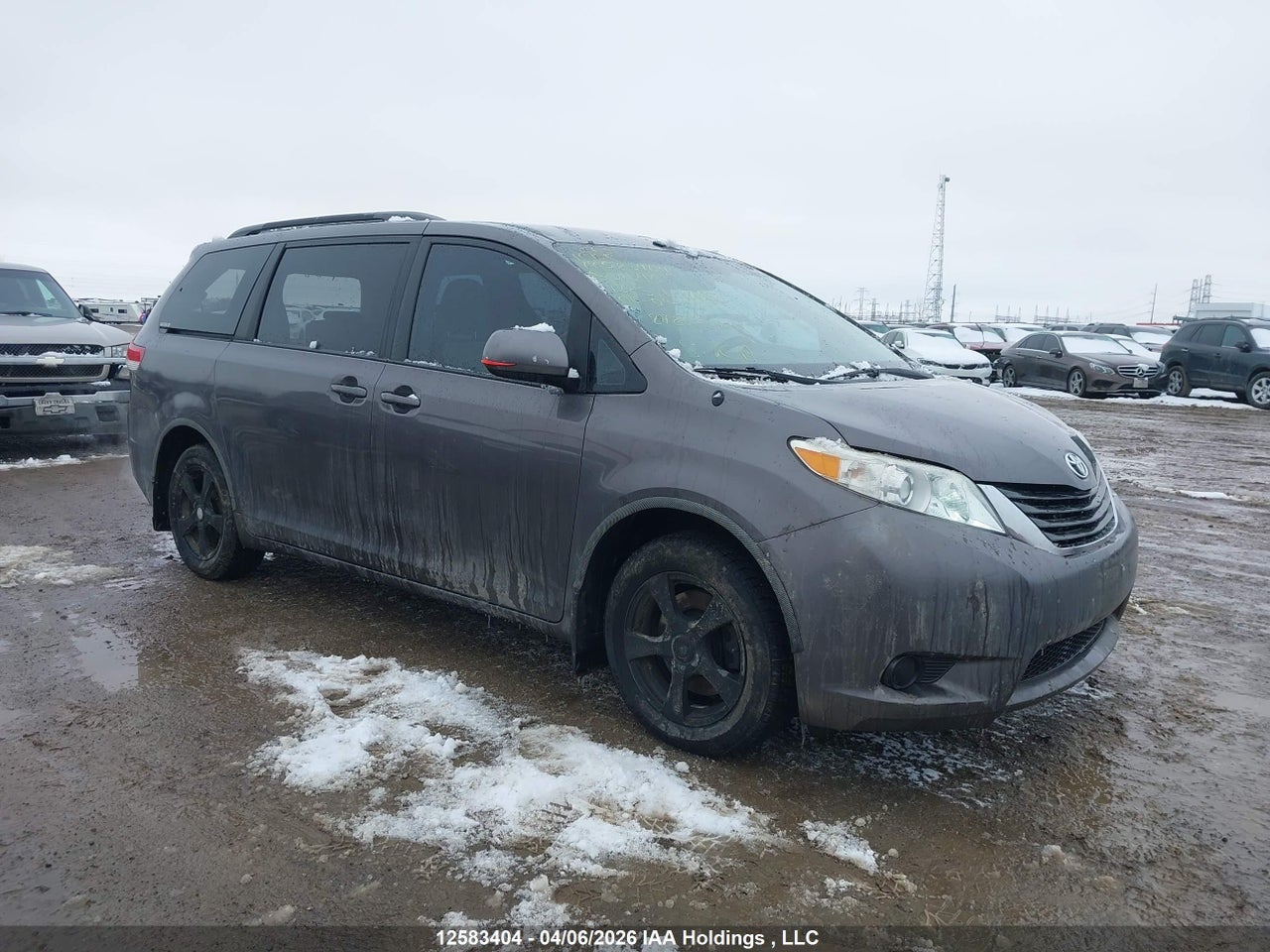 5TDKA3DC5CS011816 · 2012 TOYOTA SIENNA LE