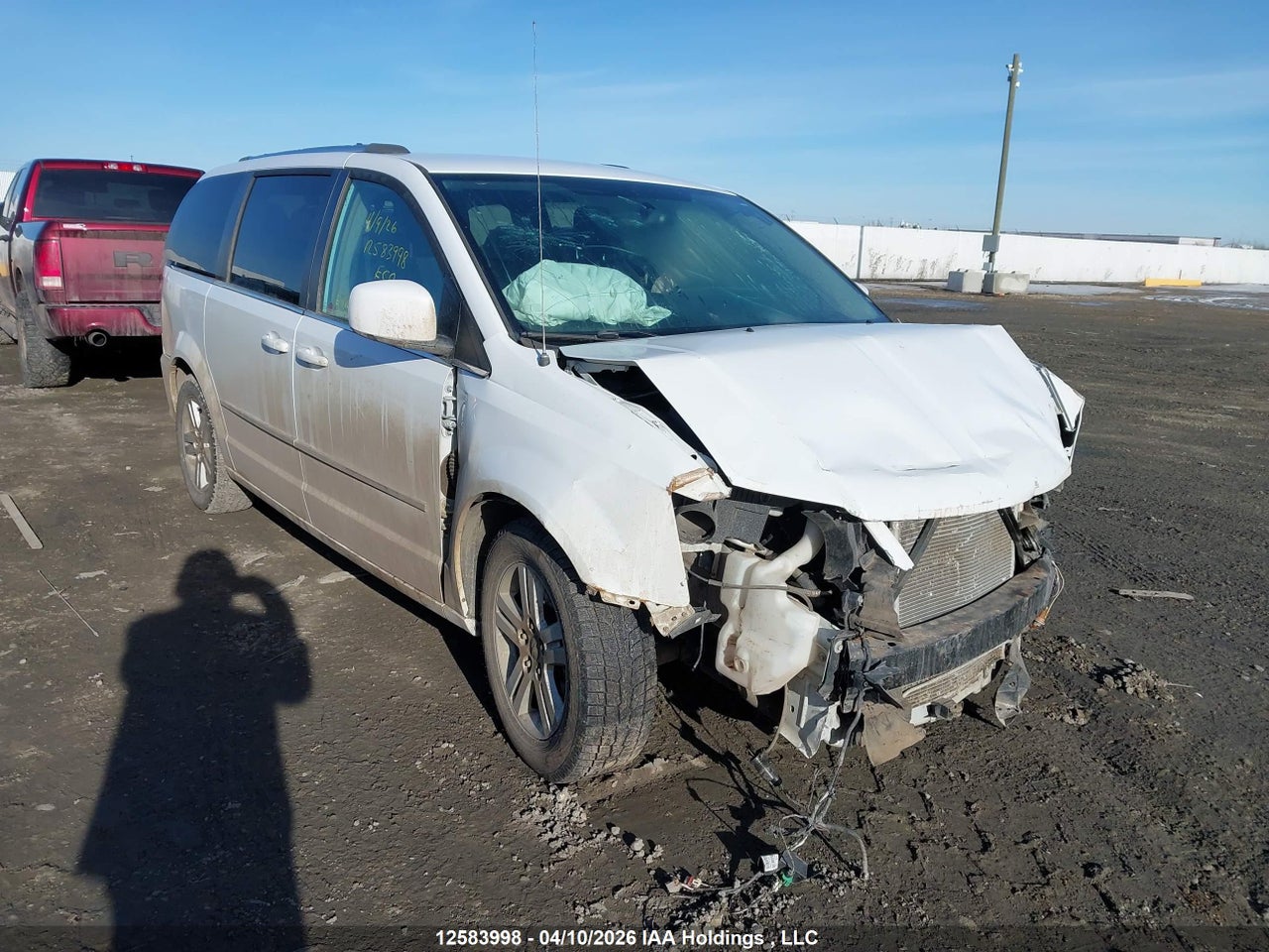 2C4RDGDG8ER384991 · 2014 DODGE GRAND CARAVAN CREW