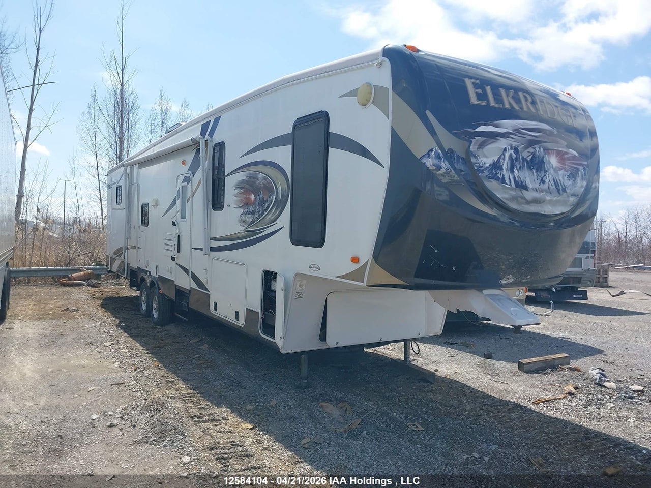 5SFRG4129EE269521 · 2014 HEARTLAND ELKRIDGE
