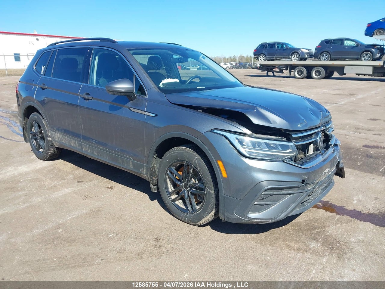 3VV2B7AX1NM125182 · 2022 VOLKSWAGEN TIGUAN COMFORTLINE