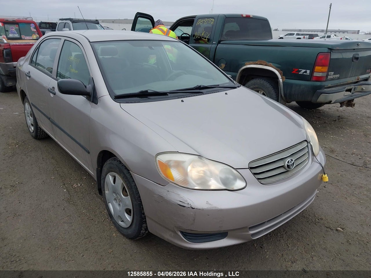 2T1BR32E23C769201 · 2003 TOYOTA COROLLA CE/LE/SPORT