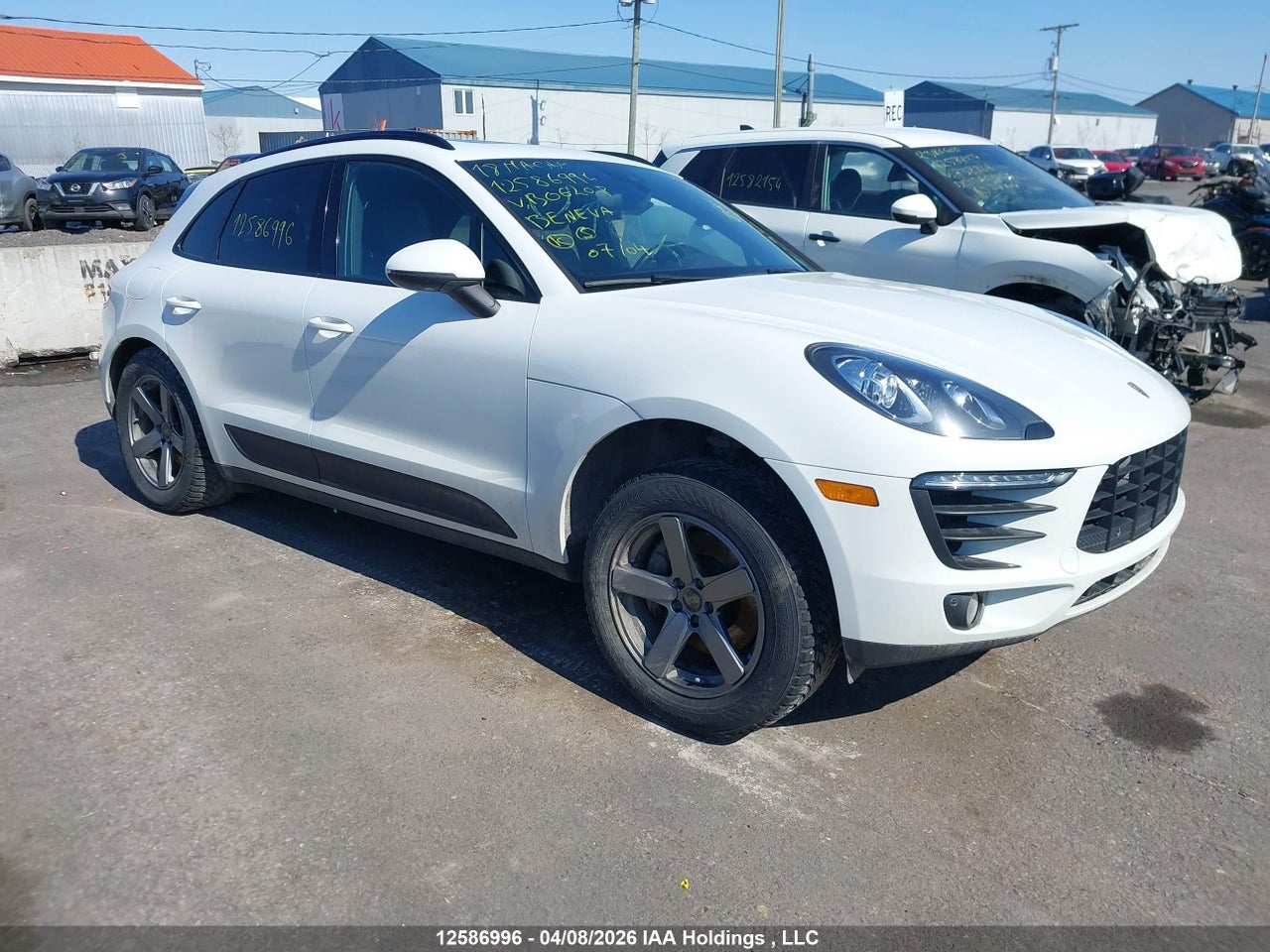 WP1AA2A57JL****** · 2018 PORSCHE MACAN SPORT EDITION