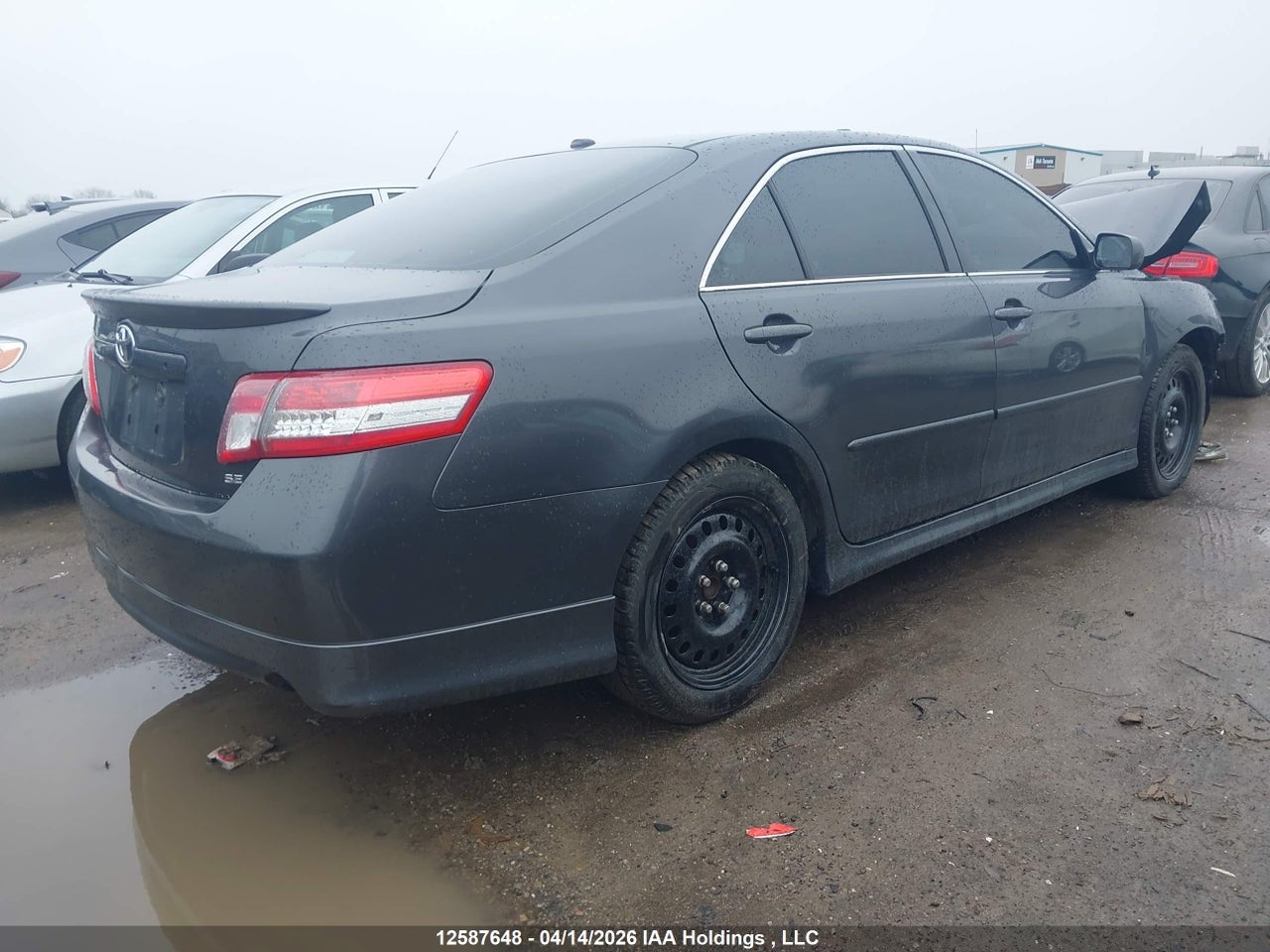 4T1BF3EK9BU163790 · 2011 TOYOTA CAMRY SE · 4/19