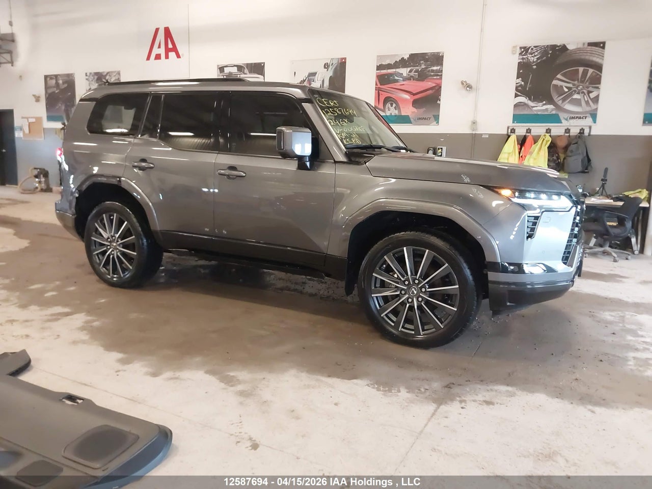 2024 LEXUS GX 550