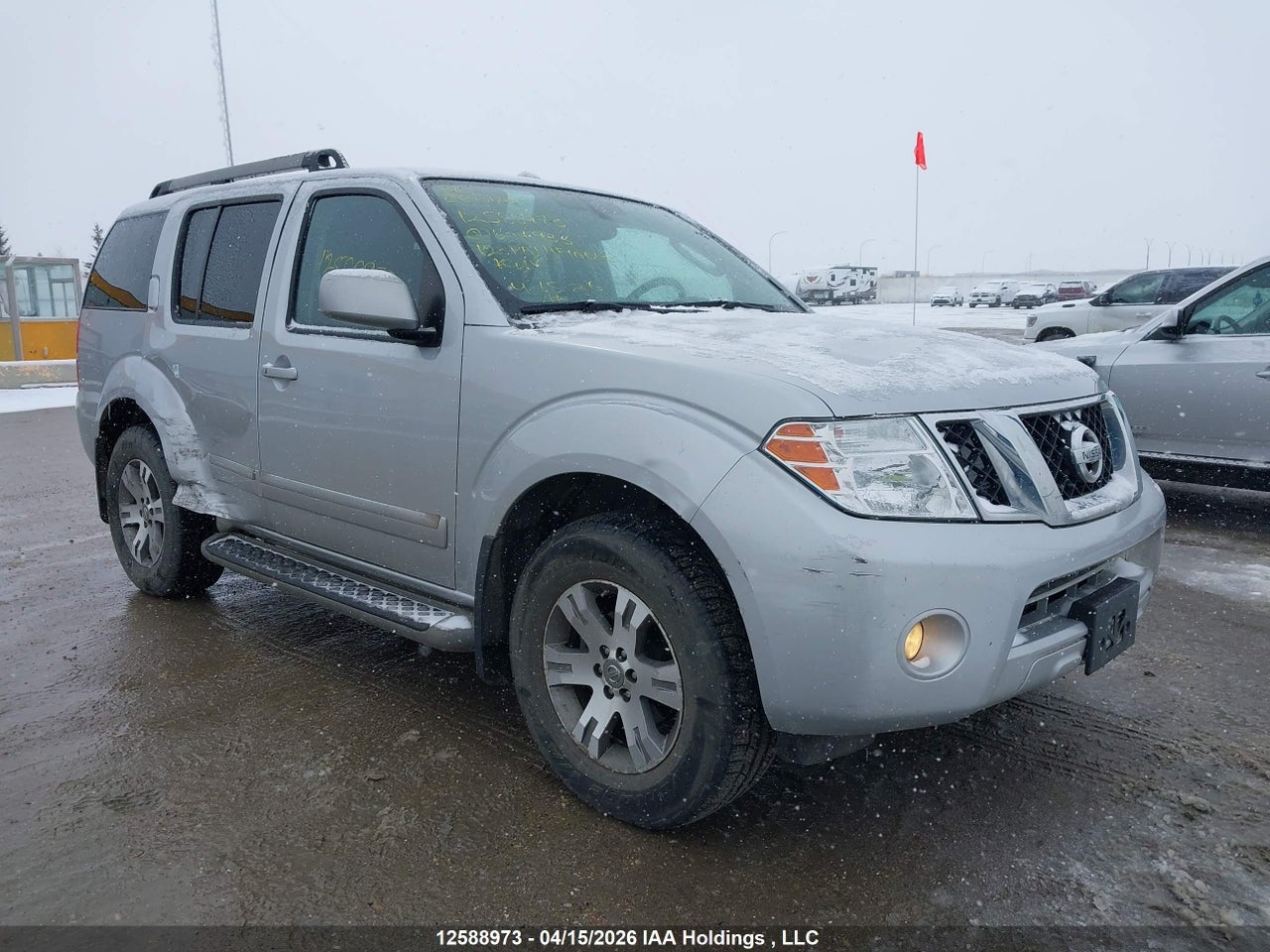 5N1AR1NB4CC607933 · 2012 NISSAN PATHFINDER S/LE/SE