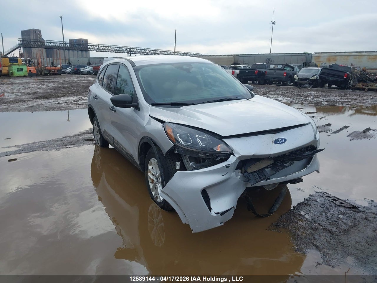 1FMCU9F65LUB33329 · 2020 FORD ESCAPE S