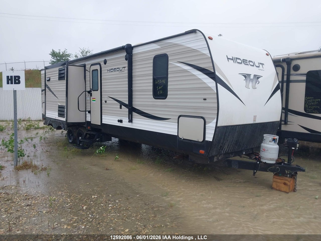 4YDT30B28KN242086 · 2019 KEYSTONE HIDEOUT