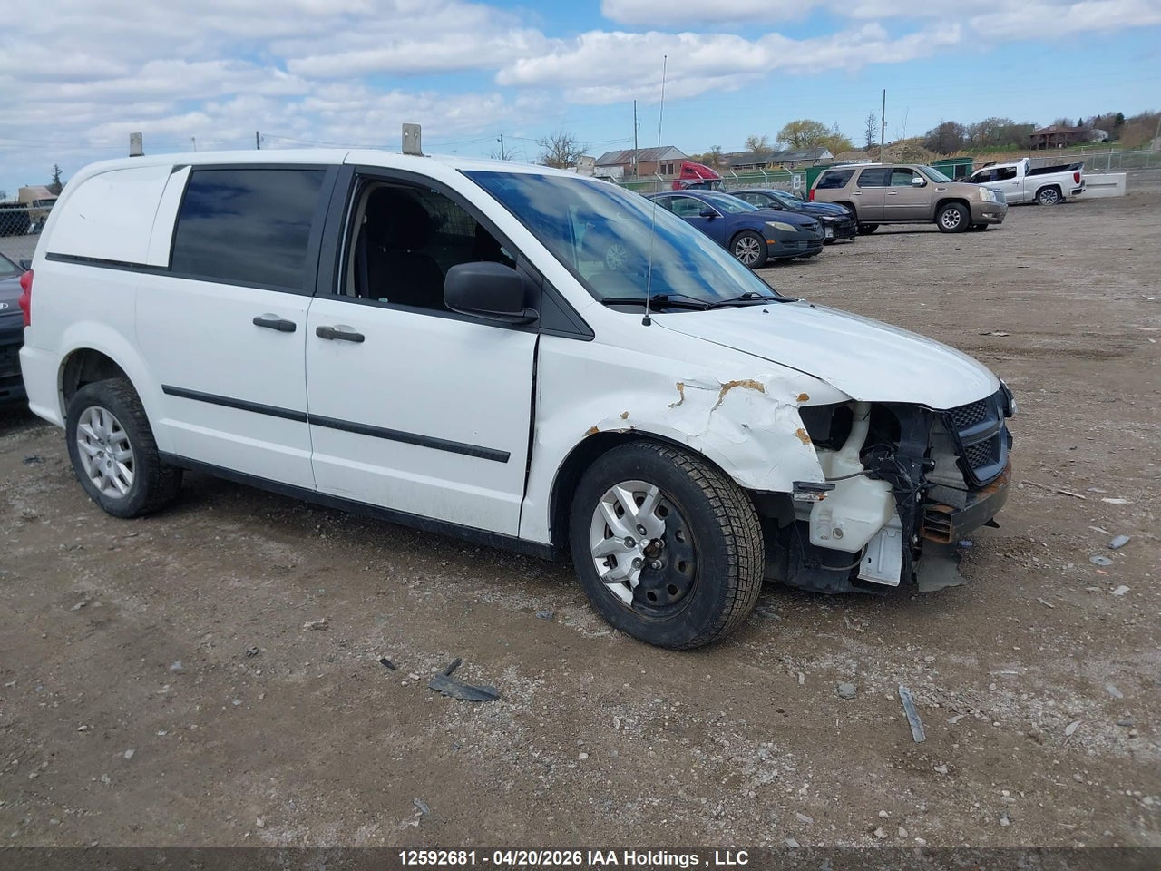 2C4JRGAG3FR646940 · 2015 RAM TRADESMAN