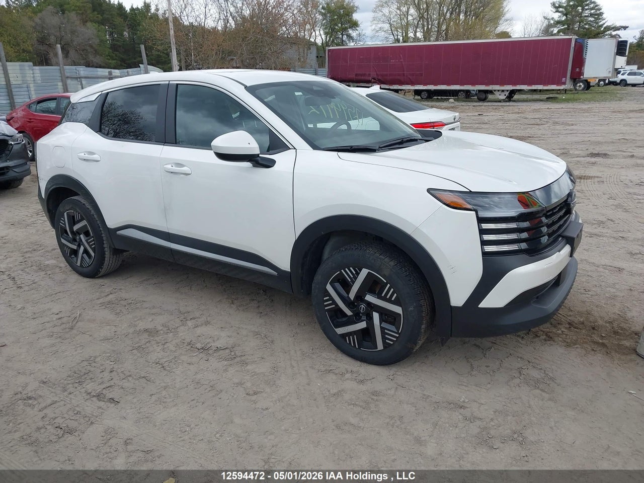 3N8AP6CA8SL325755 · 2025 NISSAN KICKS SV
