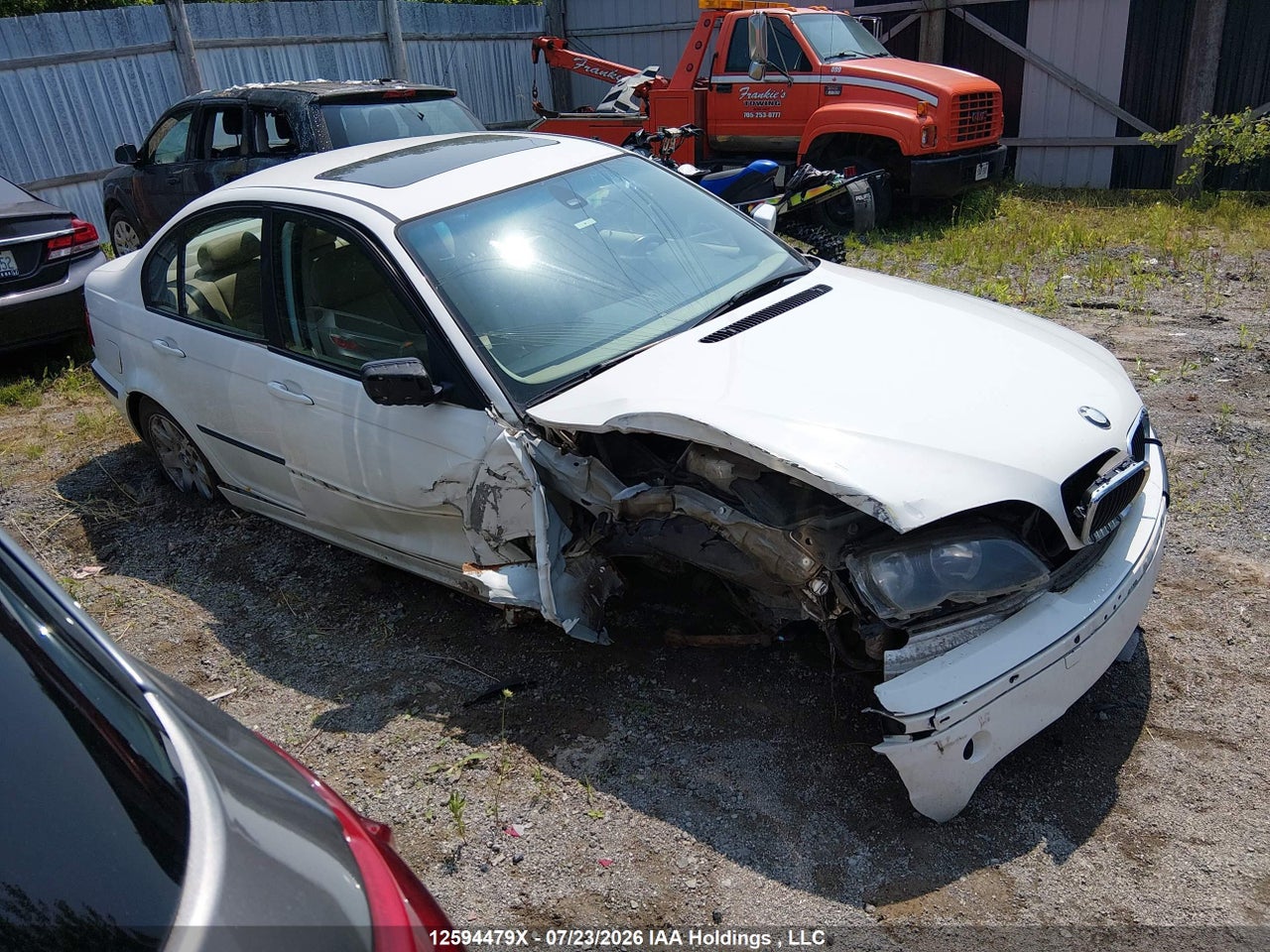 WBAEU33464PM59862 · 2004 BMW 325XI