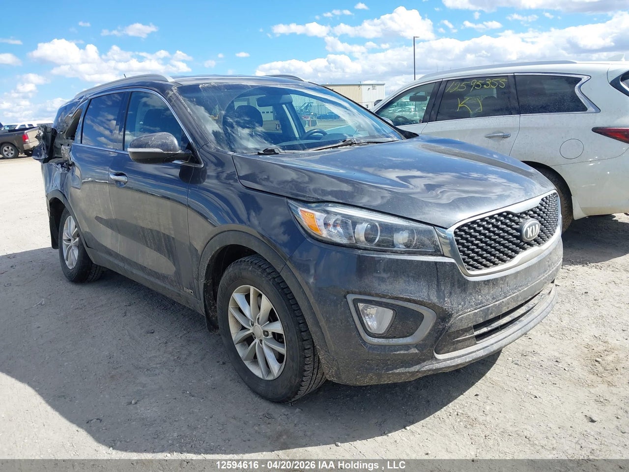 5XYPGDA32JG****** · 2018 KIA SORENTO LX/L