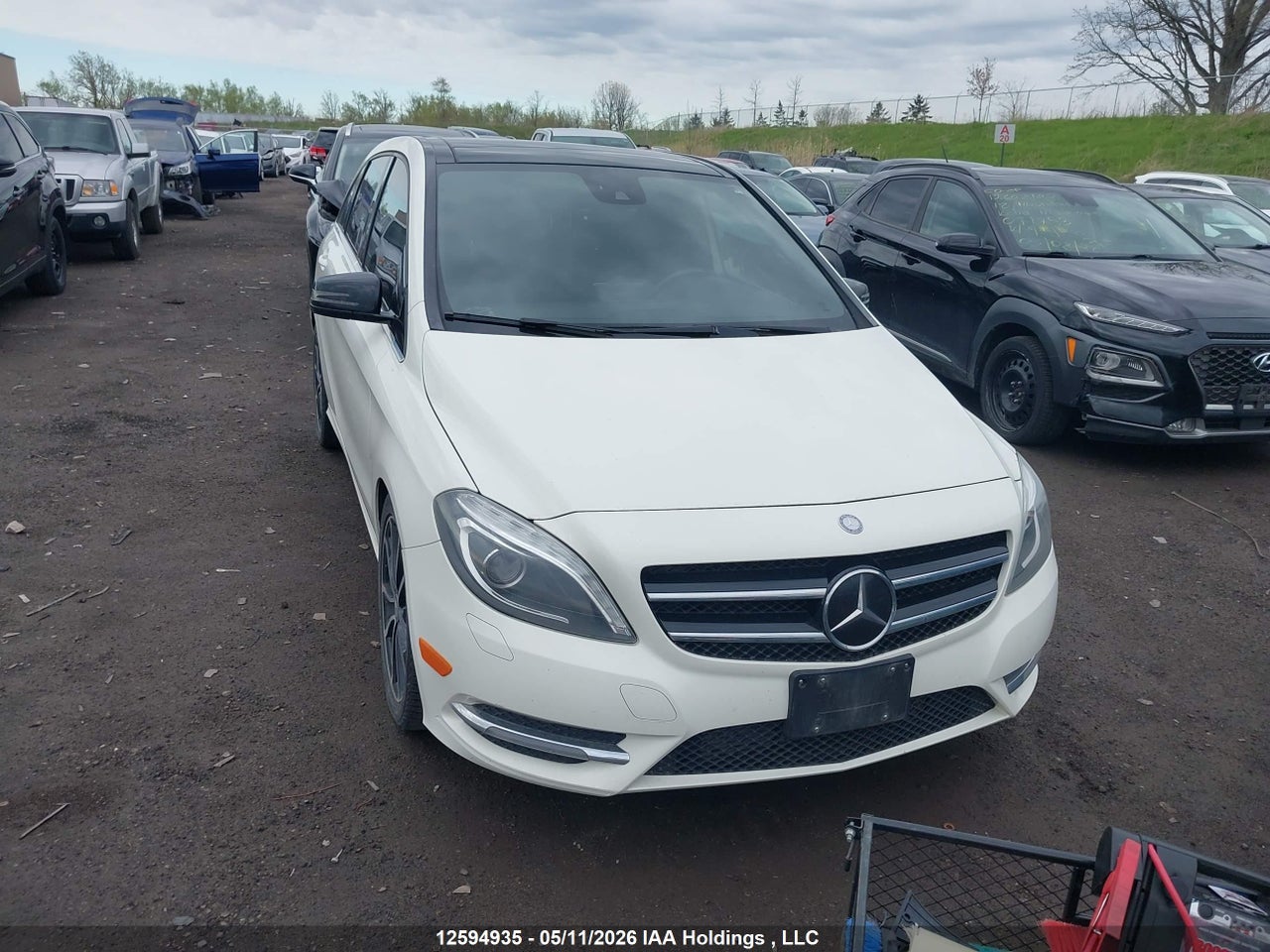 WDDMH4EBXDJ122107 · 2013 MERCEDES BENZ B 250 SPORTS TOURER