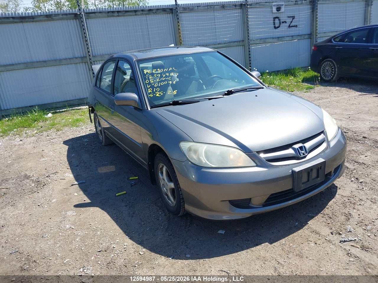 2HGES16625H010096 · 2005 HONDA CIVIC LX