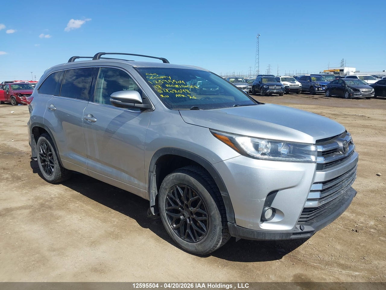5TDJZRFH3HS402048 · 2017 TOYOTA highlander xle