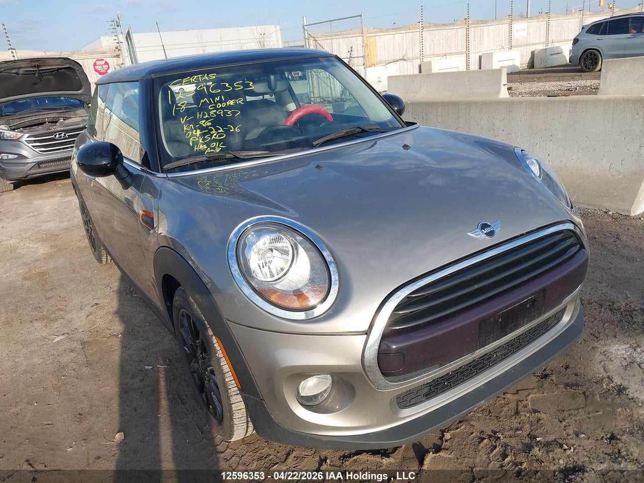 WMWXP5C59J2H28937 · 2018 MINI COOPER