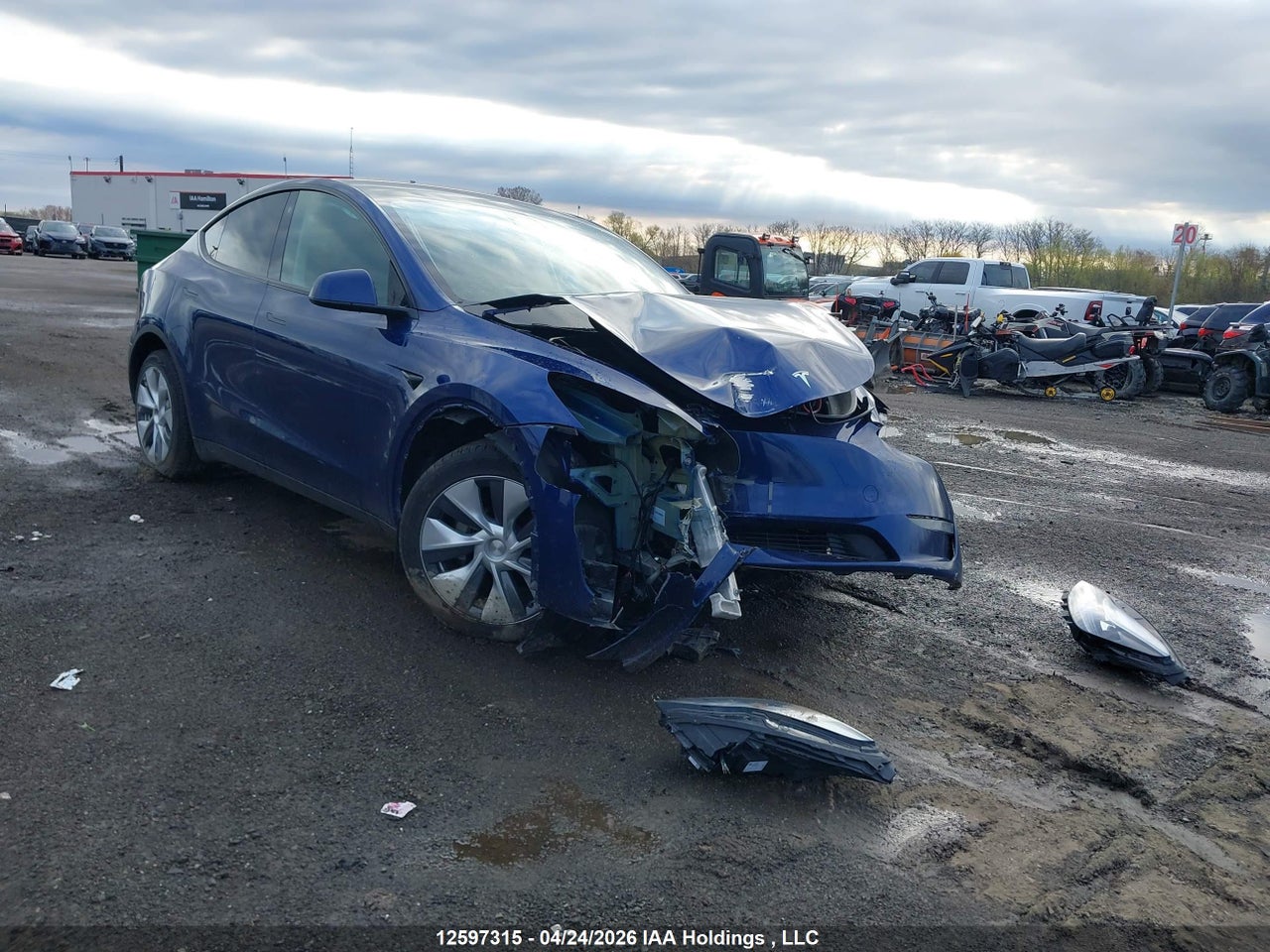 LRWYGDFD5PC****** · 2023 TESLA MODEL Y RWD