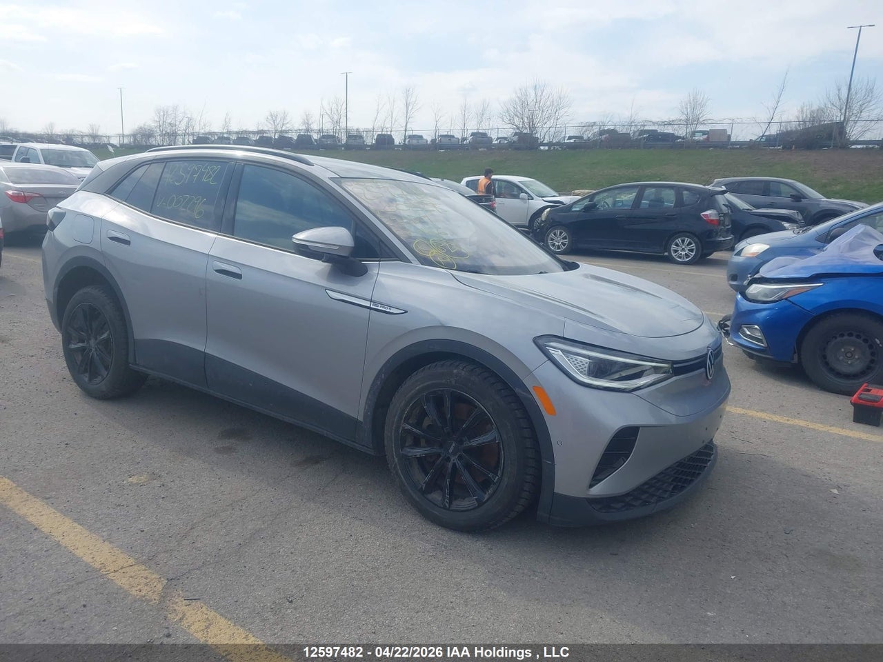 1V2JSPE80RC****** · 2024 VOLKSWAGEN ID.4 PRO S