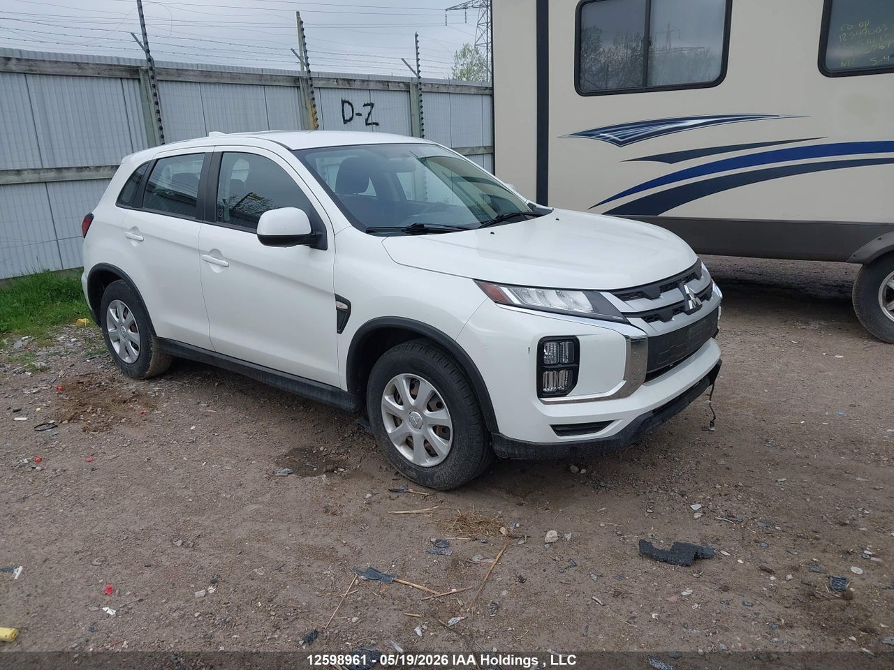 JA4AH3AUXLU604341 · 2020 MITSUBISHI RVR SE/ES
