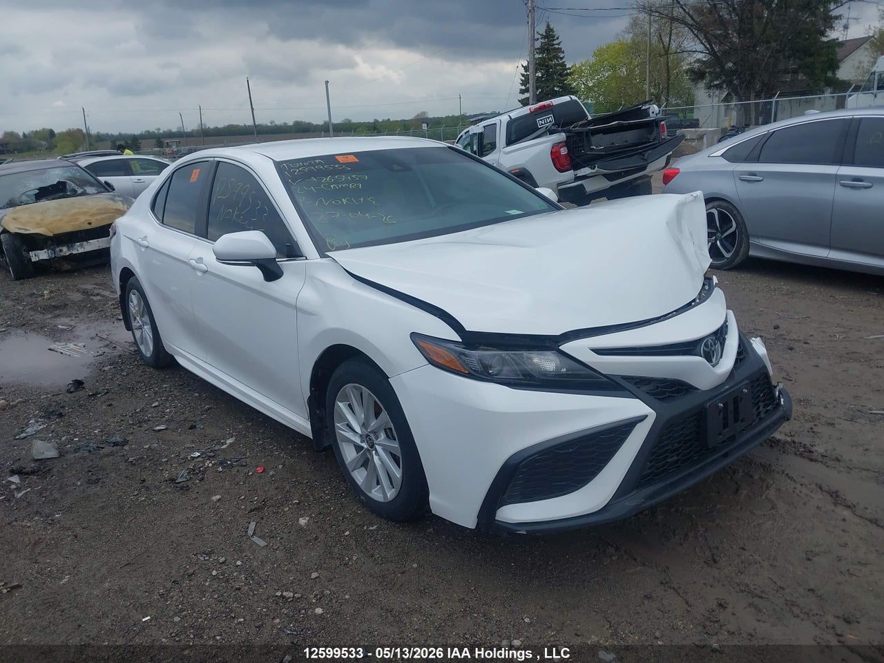 4T1G11AK4RU265457 · 2024 TOYOTA CAMRY SE