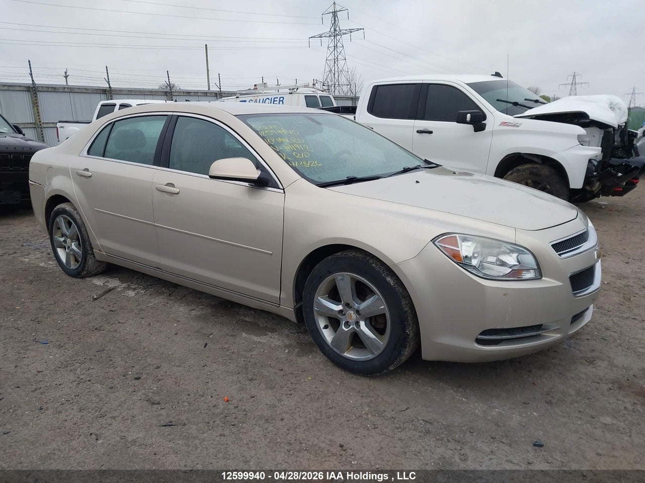1G1ZD5E00AF141918 · 2010 CHEVROLET MALIBU 2LT