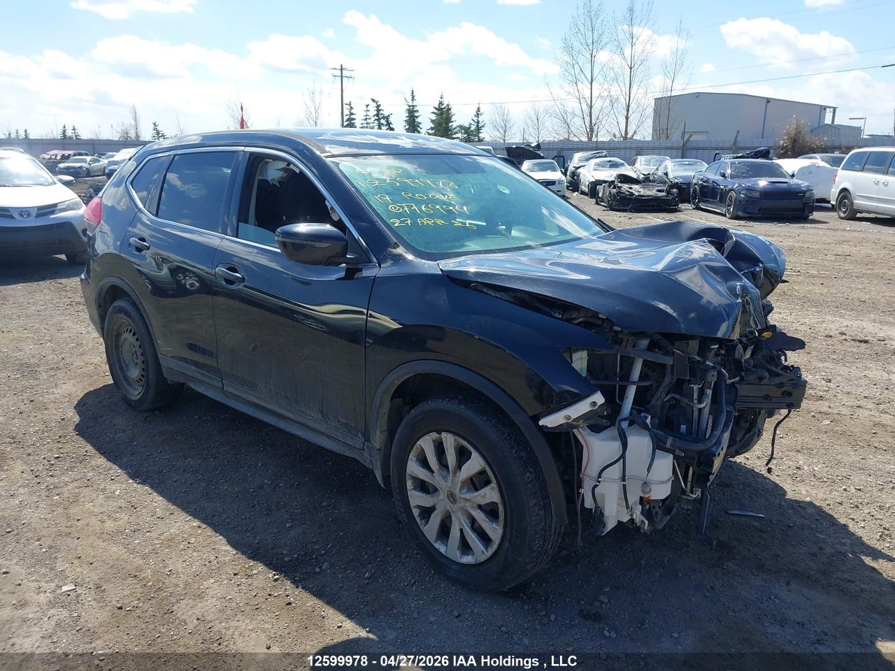 5N1AT2MVXHC776994 · 2017 NISSAN ROGUE S/SL PLATINUM/SV