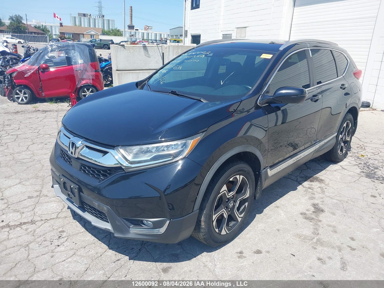2HKRW2H96HH110764 · 2017 HONDA CR-V TOURING · 2/24