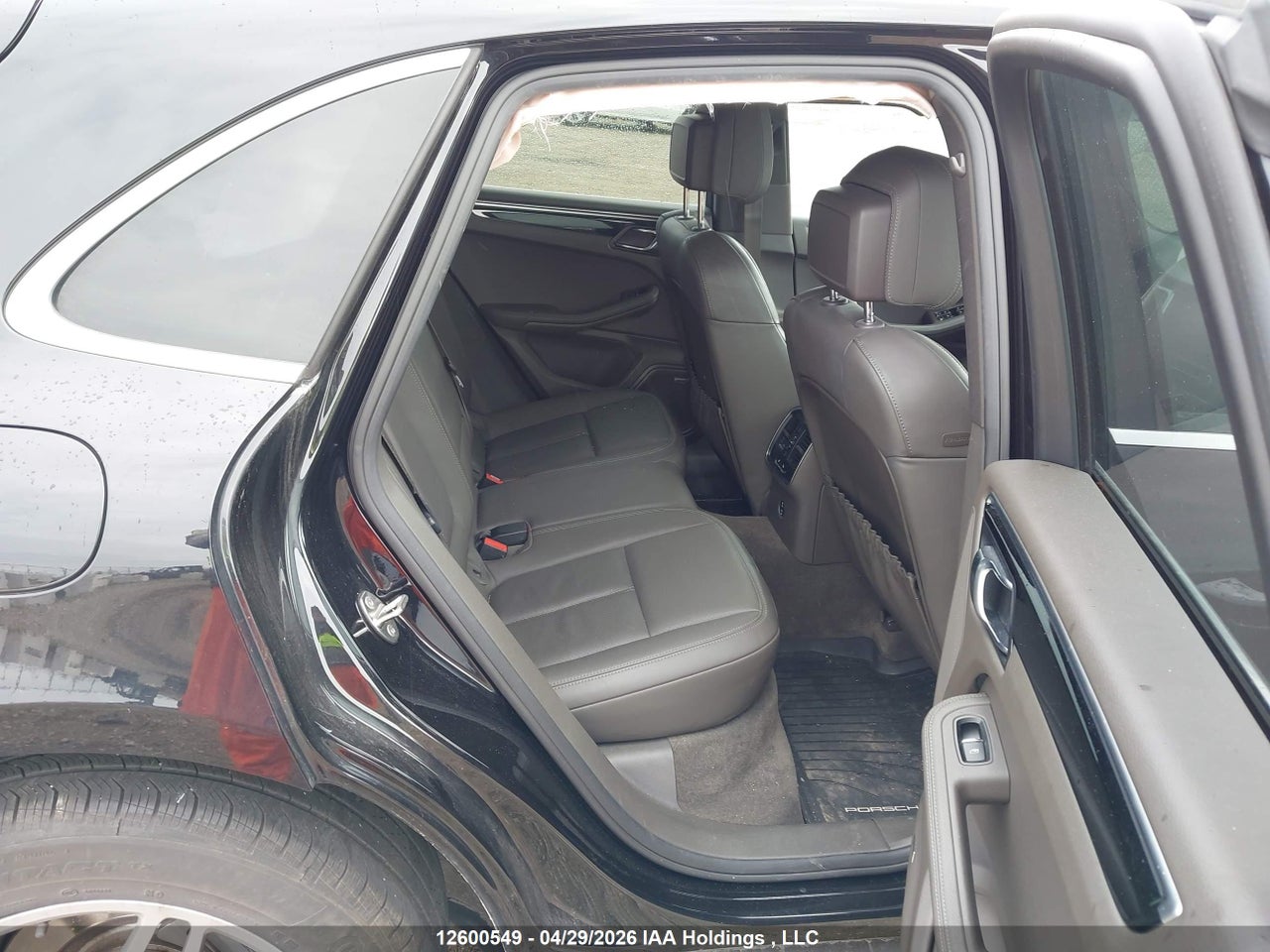 WP1AB2A53LLB33468 · 2020 PORSCHE MACAN S · 8/17