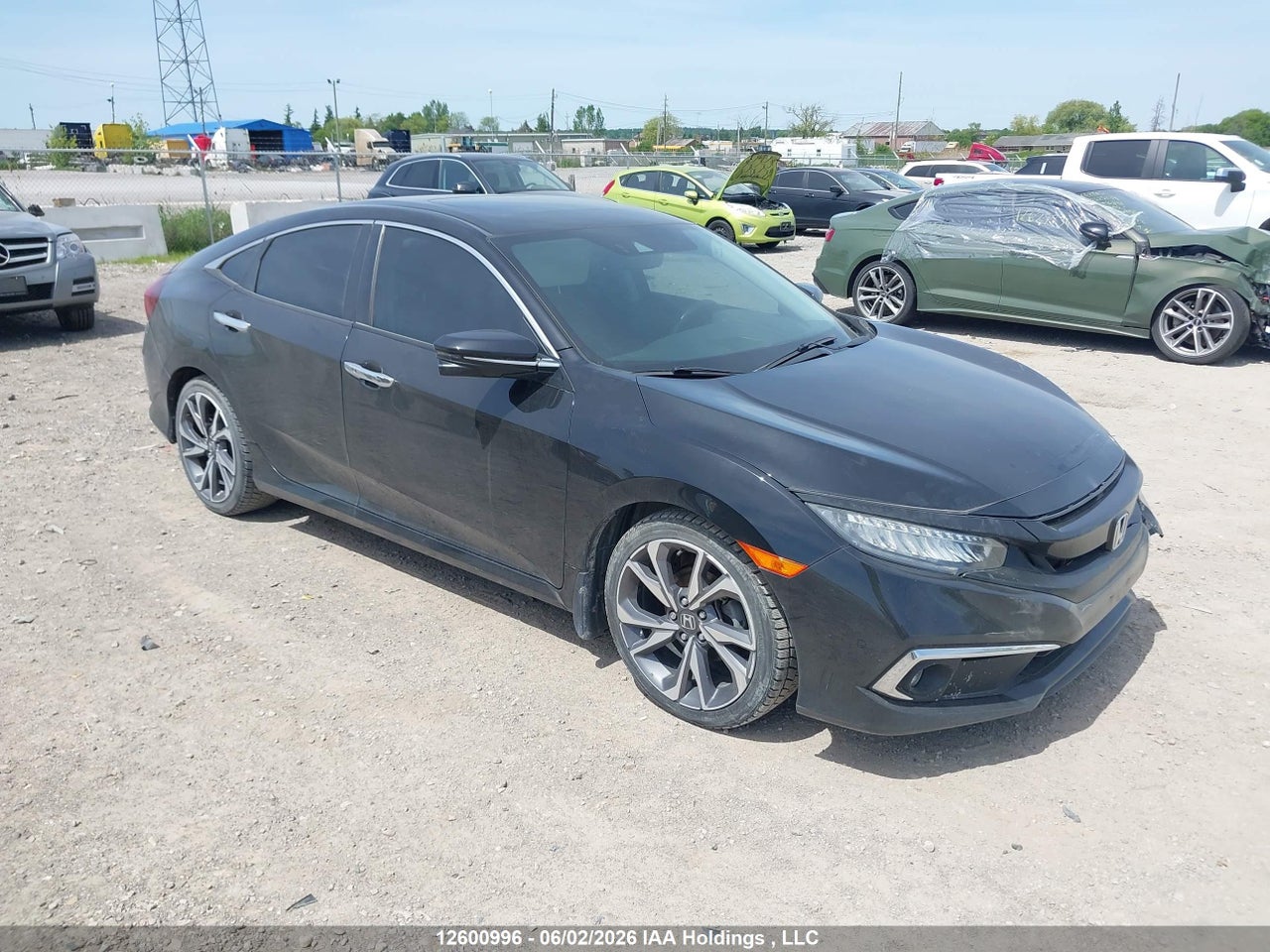 2HGFC1F92KH103577 · 2019 HONDA Civic touring