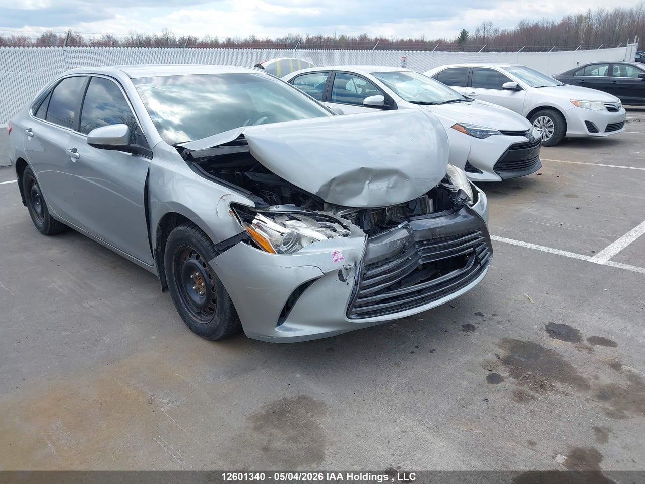 4T1BF1FK3HU300573 · 2017 TOYOTA CAMRY LE