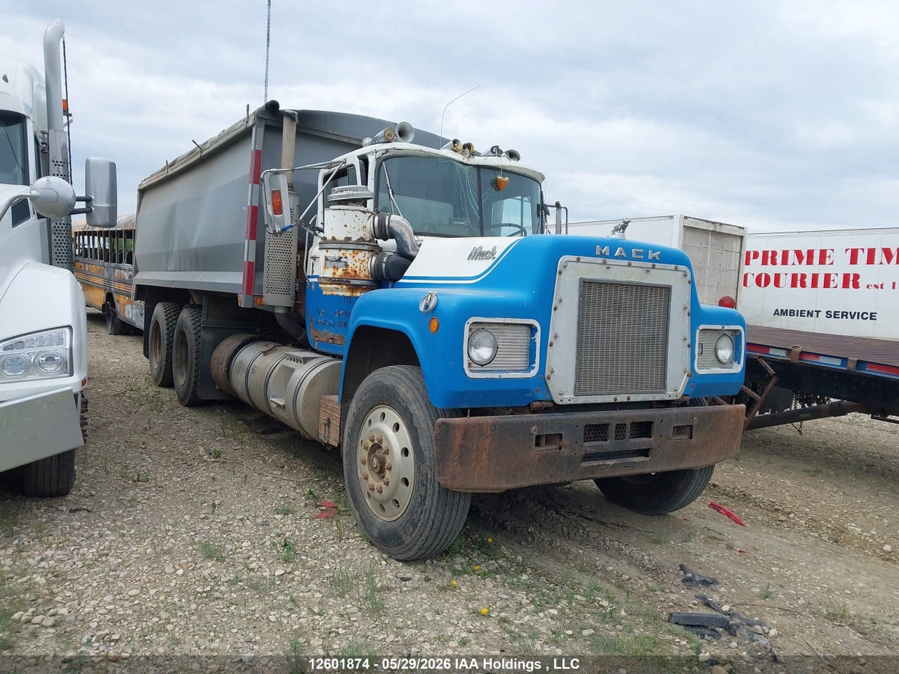 2M2N187Y6GC012908 · 1986 MACK 600 R600