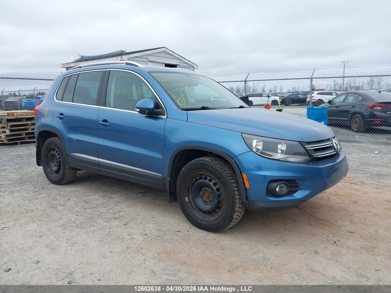 WVGMV7AX2HK015702 · 2017 VOLKSWAGEN TIGUAN COMFORTLINE