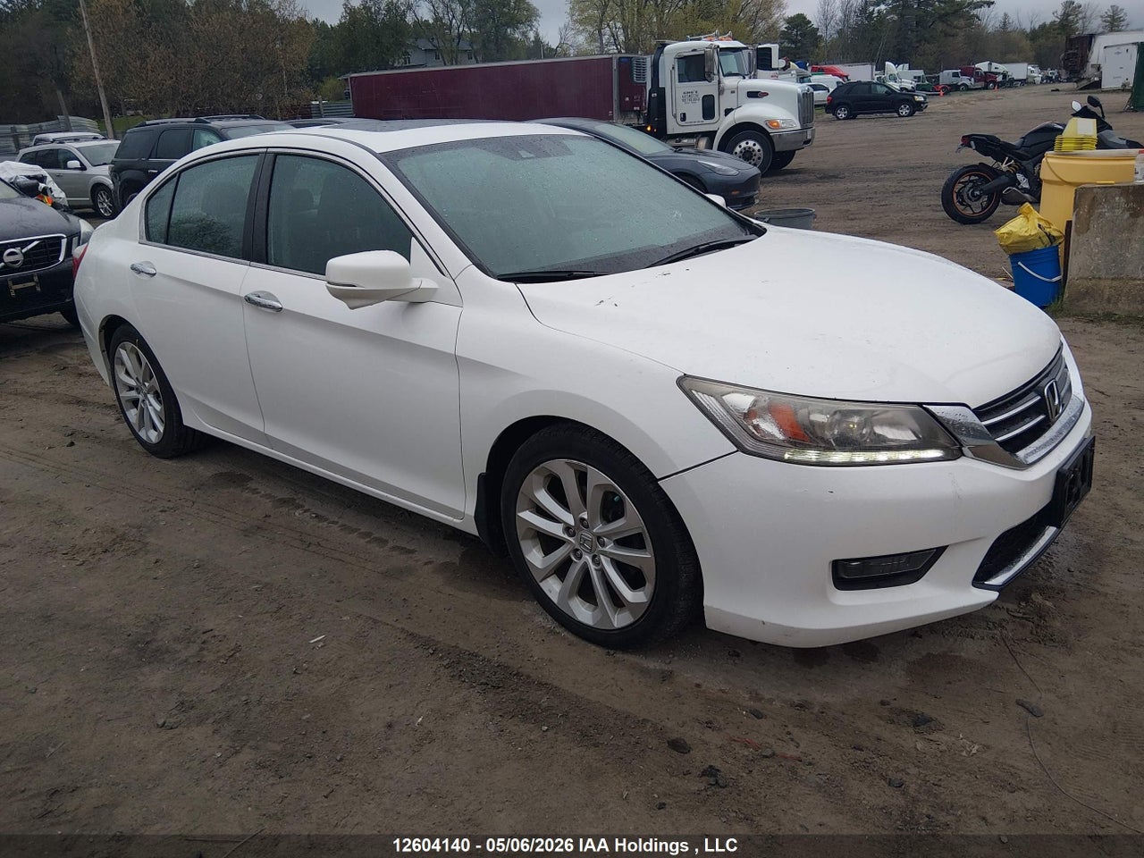 1HGCR2F9XFA809370 · 2015 HONDA ACCORD TOURING