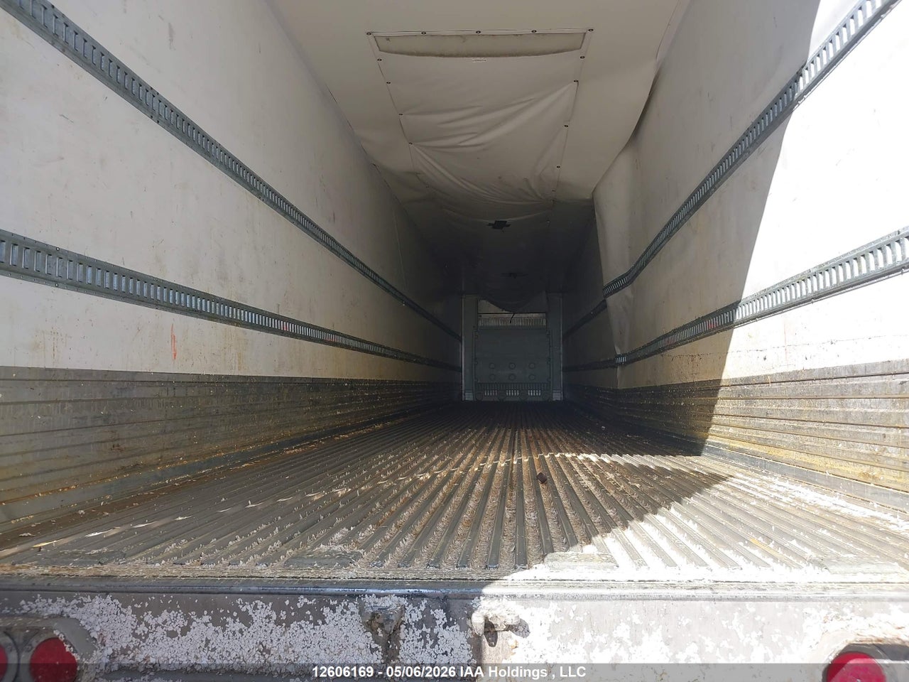 2SHSR5325PS****** · 2023 VANGUARD NATIONAL Trailer · 5/12