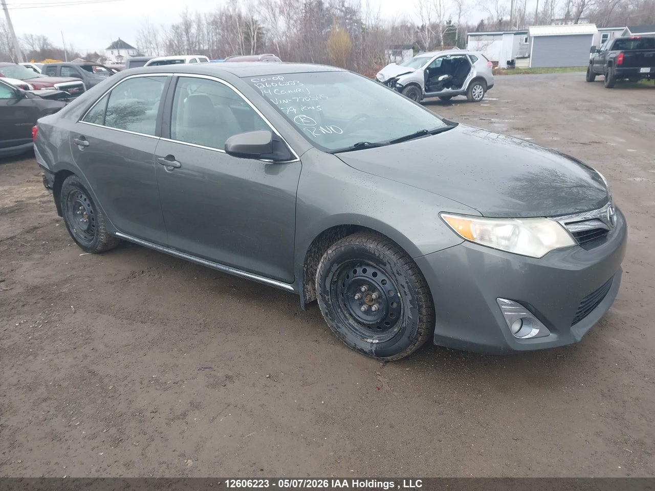 4T1BF1FK5EU770549 · 2014 TOYOTA CAMRY XLE