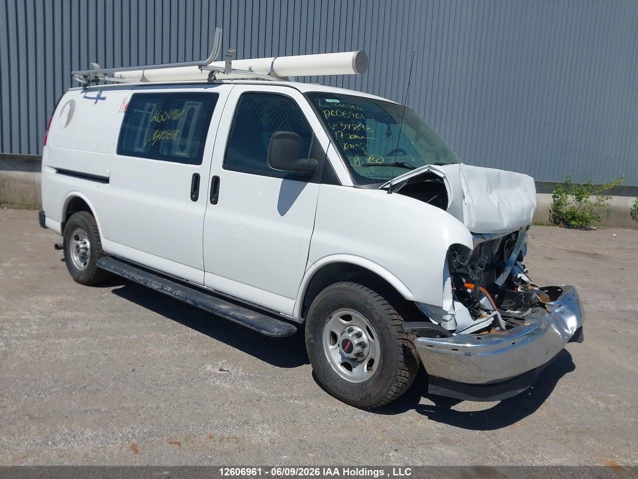 1GTW7AFF0H1345848 · 2017 GMC SAVANA G2500