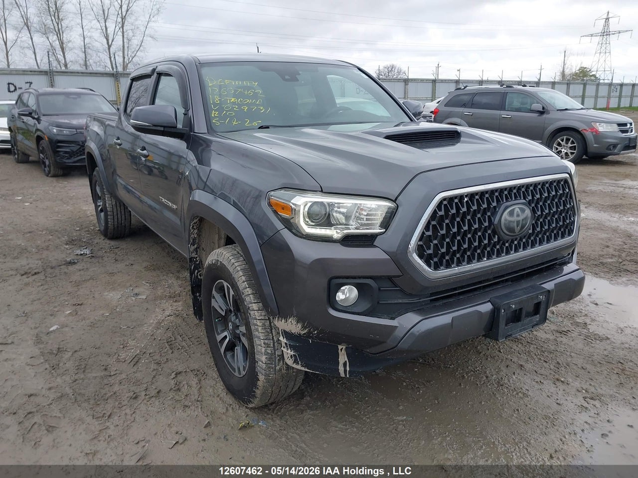 5TFDZ5BN9JX029731 · 2018 TOYOTA TACOMA DBL CAB/SR5/TRD SPORT/OR