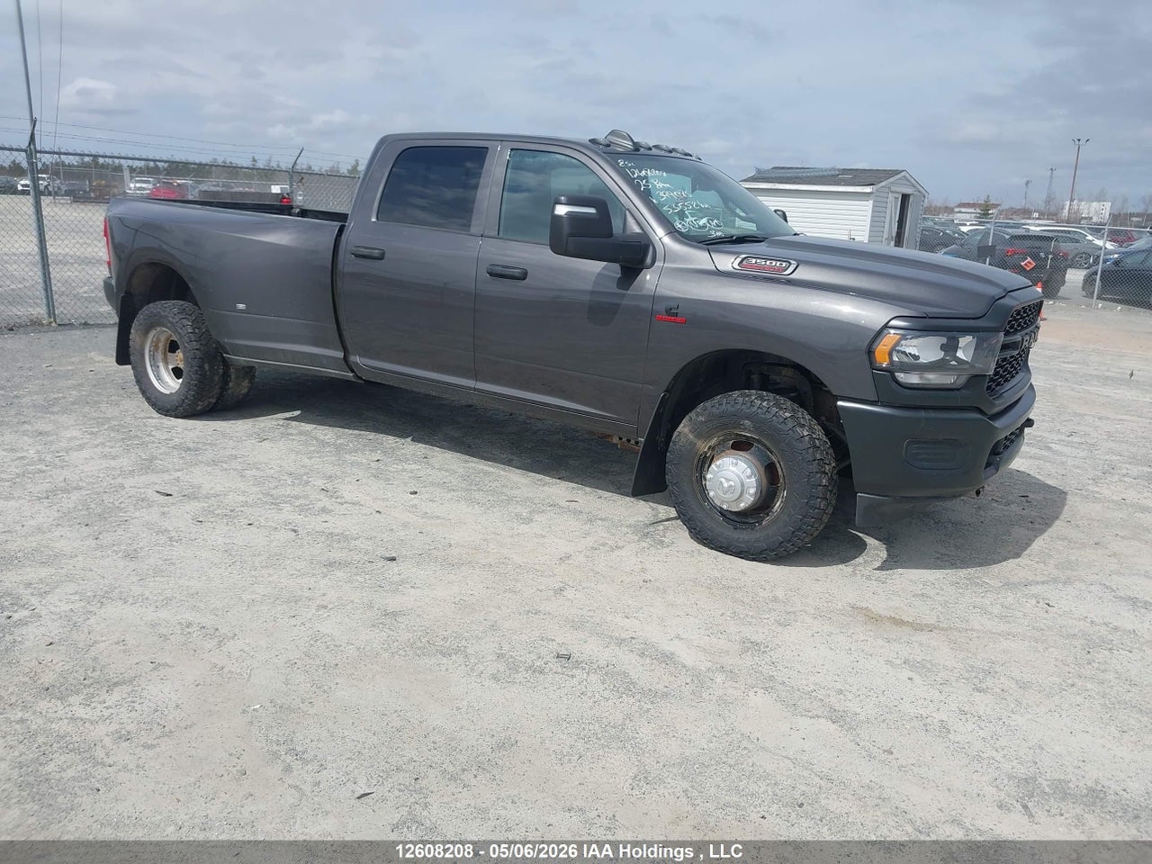 3C63RRGLXRG399085 · 2024 RAM 3500 TRADESMAN