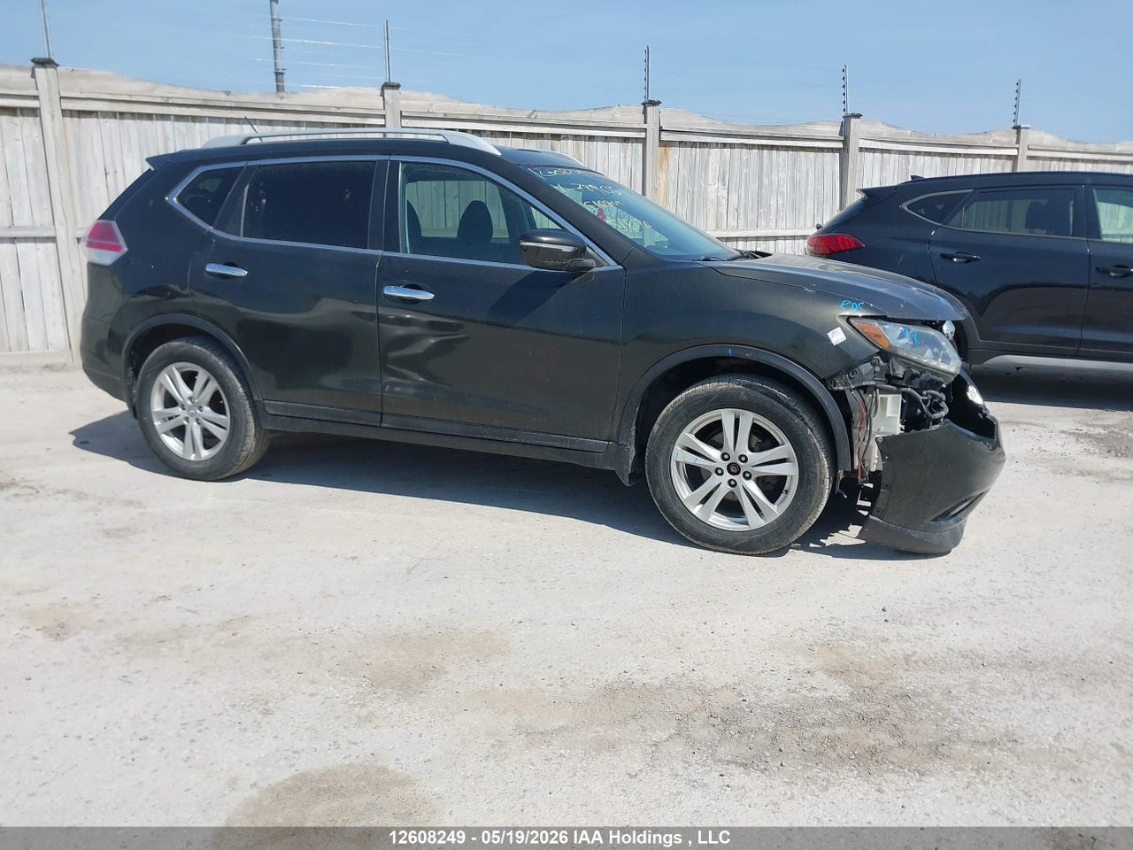 5N1AT2MV7FC789635 · 2015 NISSAN ROGUE S/SL/SV