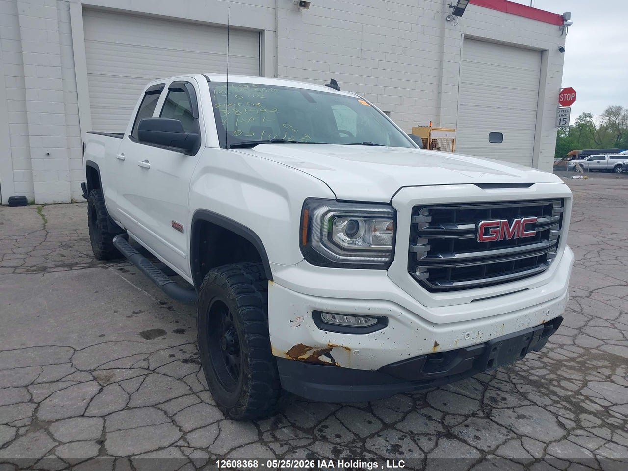 1GTV2NEC8HZ381992 · 2017 GMC SIERRA K1500 SLT