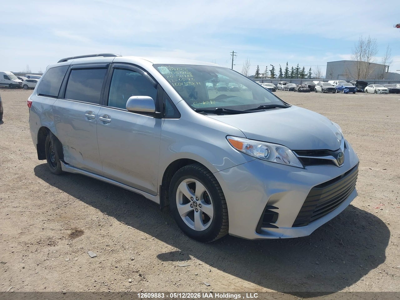 5TDKZ3DC7LS051968 · 2020 TOYOTA SIENNA LE