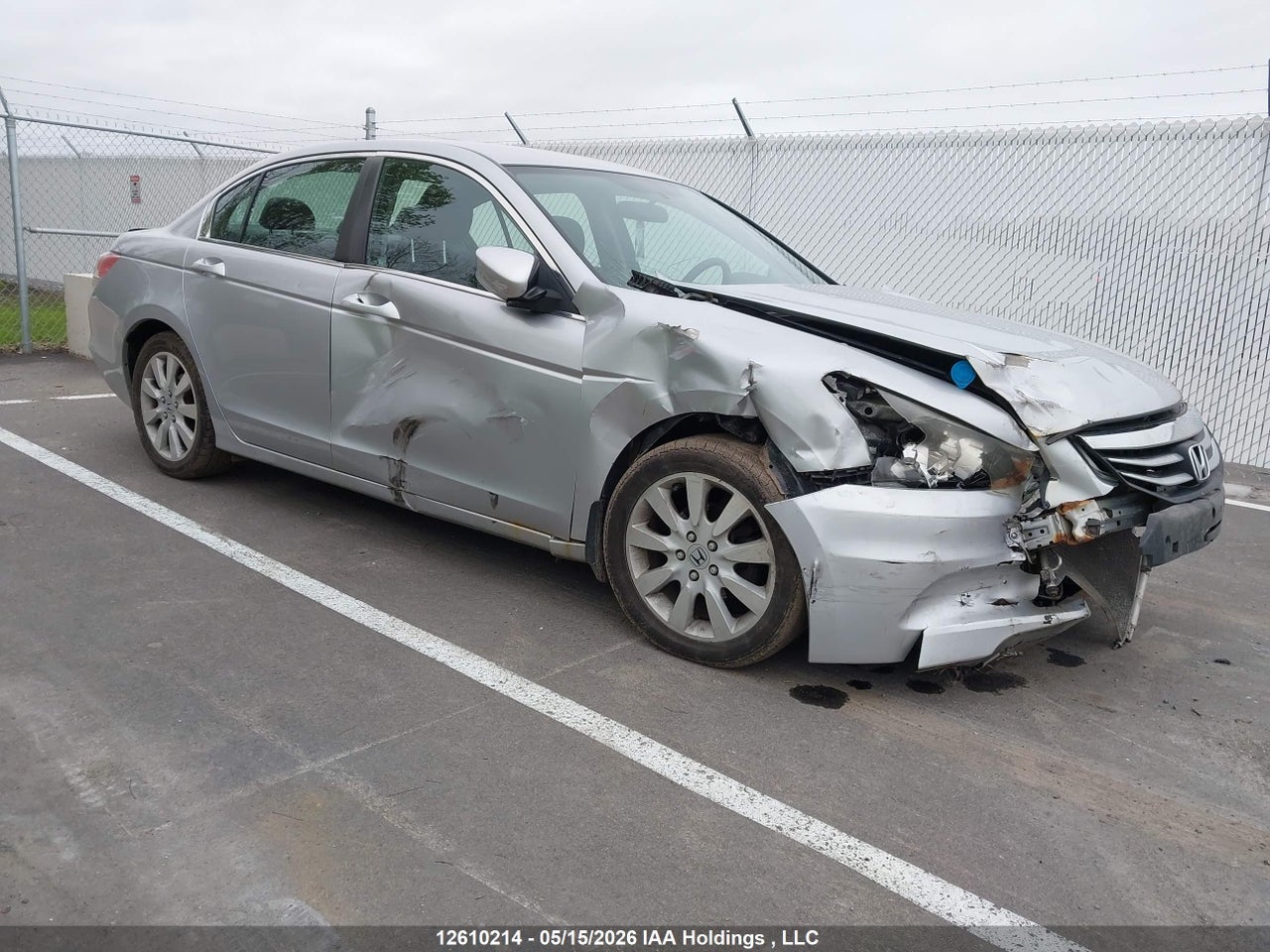 1HGCP2F69BA804182 · 2011 HONDA ACCORD SE