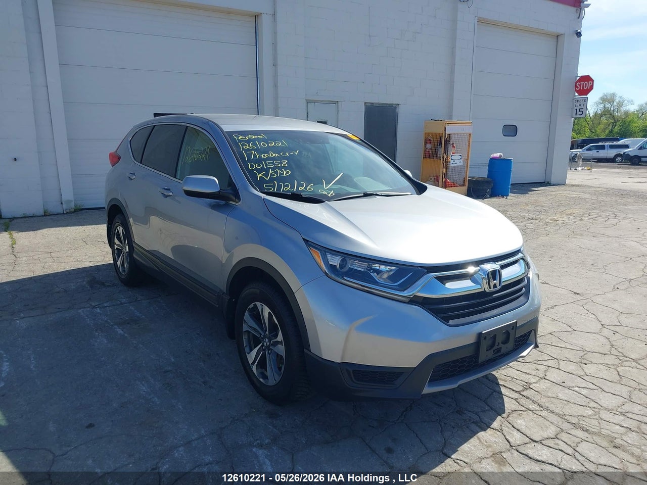 2HKRW1H39HH001558 · 2017 HONDA CR-V LX