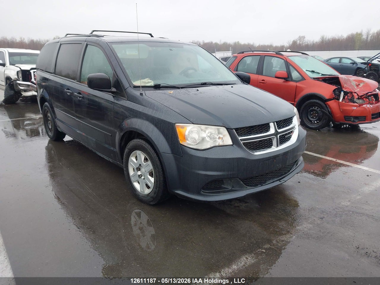 2C4RDGBG2DR612517 · 2013 DODGE GRAND CARAVAN SE/SXT