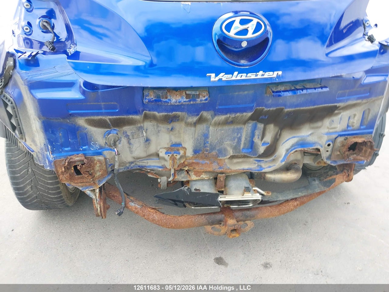 KMHTC6ADXDU090325 · 2013 HYUNDAI VELOSTER · 6/21