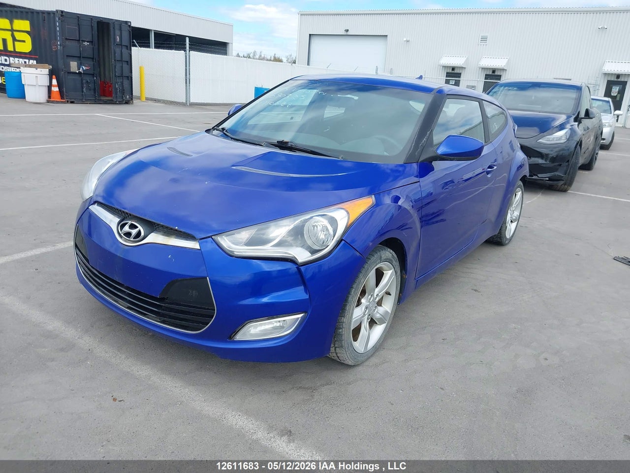 KMHTC6ADXDU090325 · 2013 HYUNDAI VELOSTER · 2/21