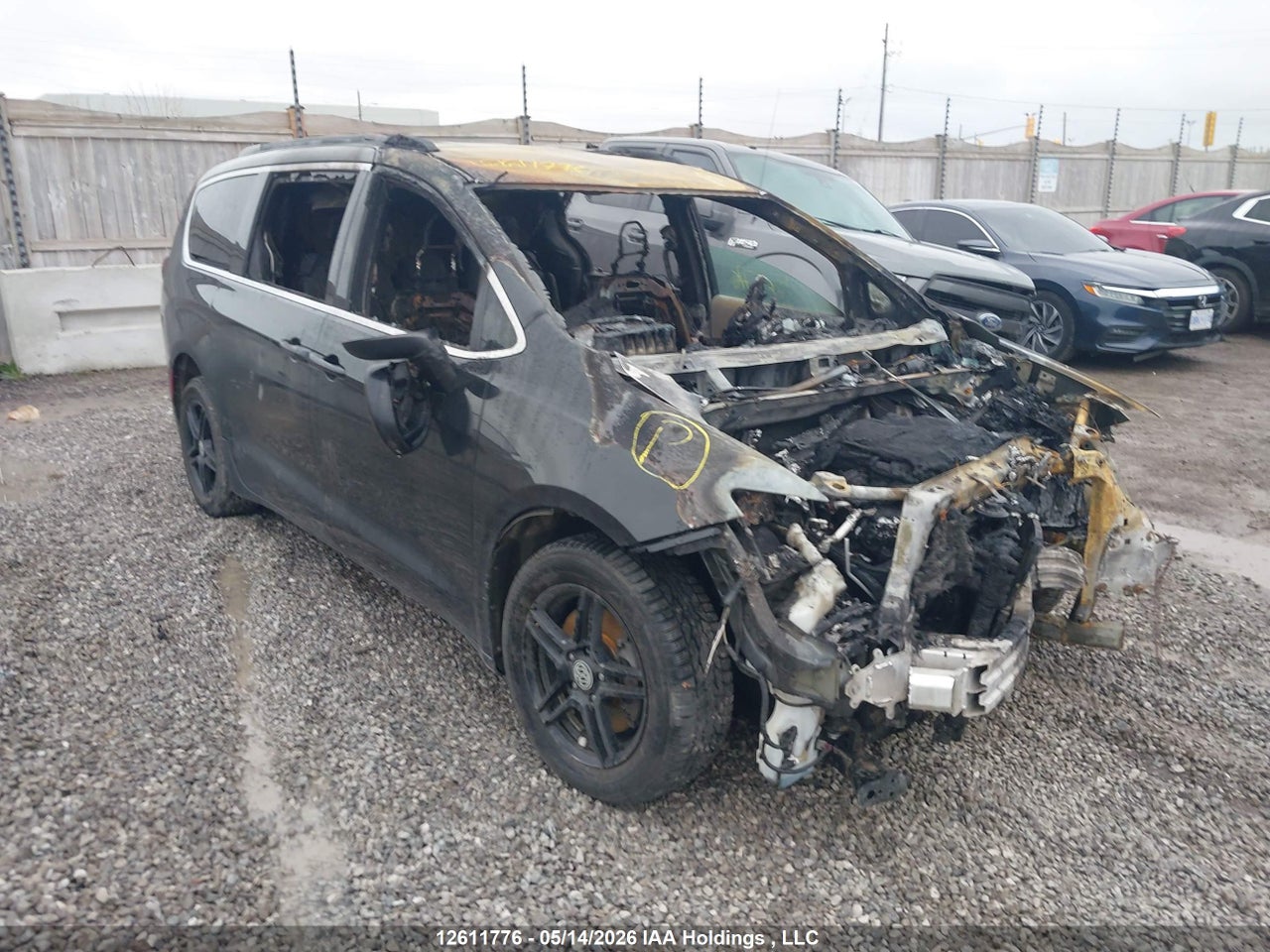 2C4RC1CG5HR744000 · 2017 CHRYSLER PACIFICA LX