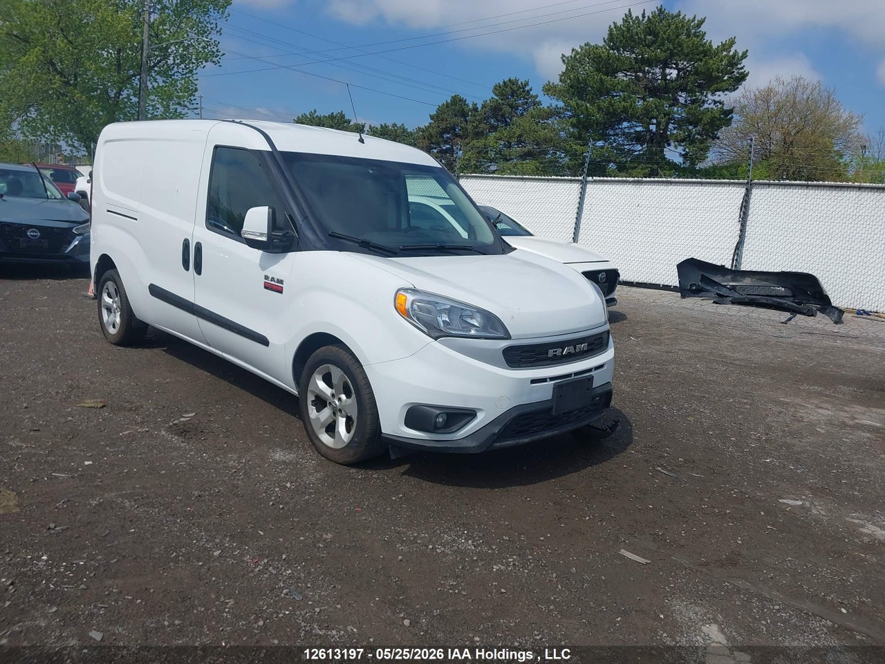 ZFBHRFDB3K6****** · 2019 RAM PROMASTER CITY TRADESMAN SLT