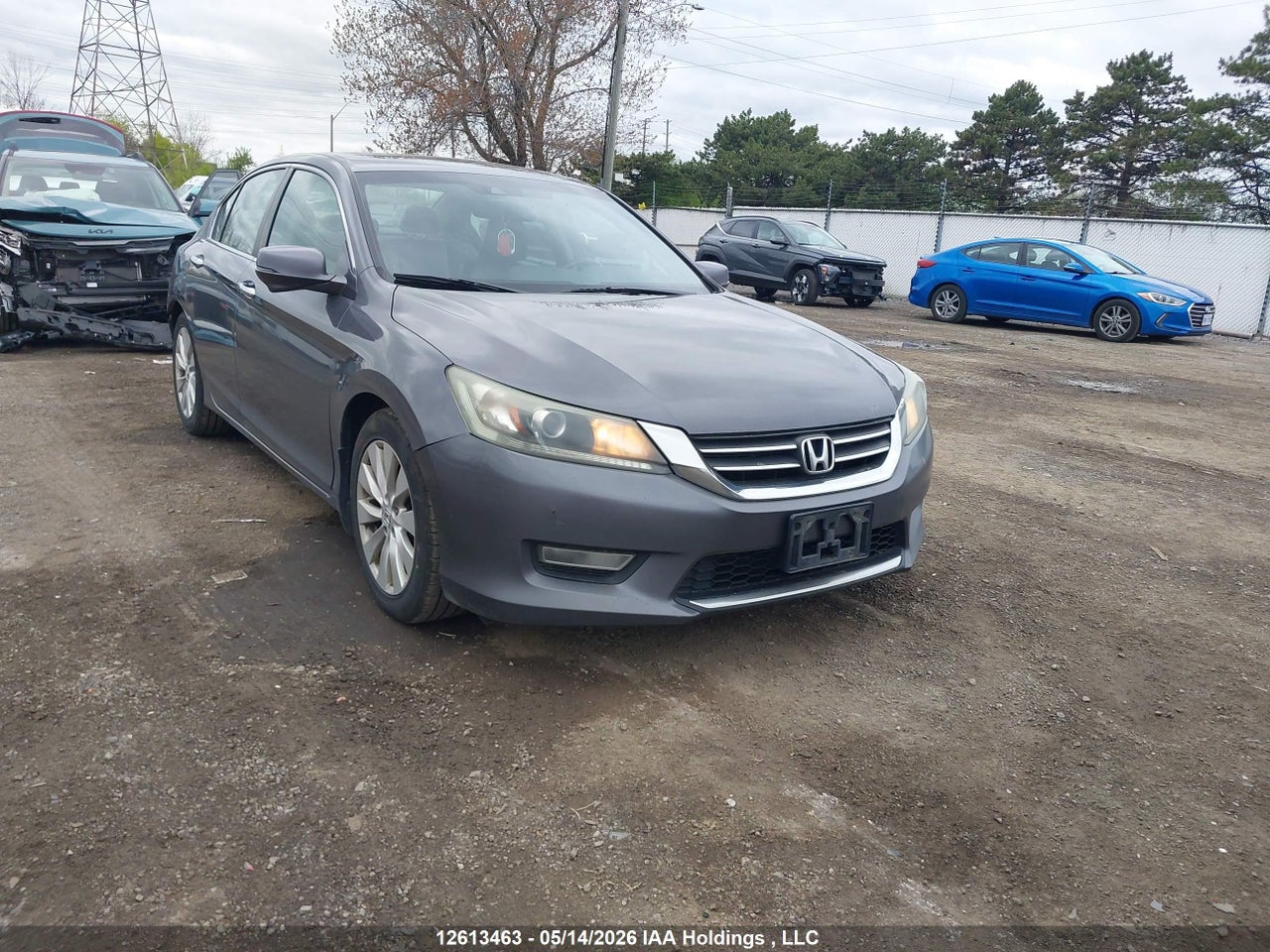 1HGCR2F88DA803832 · 2013 HONDA ACCORD EXL
